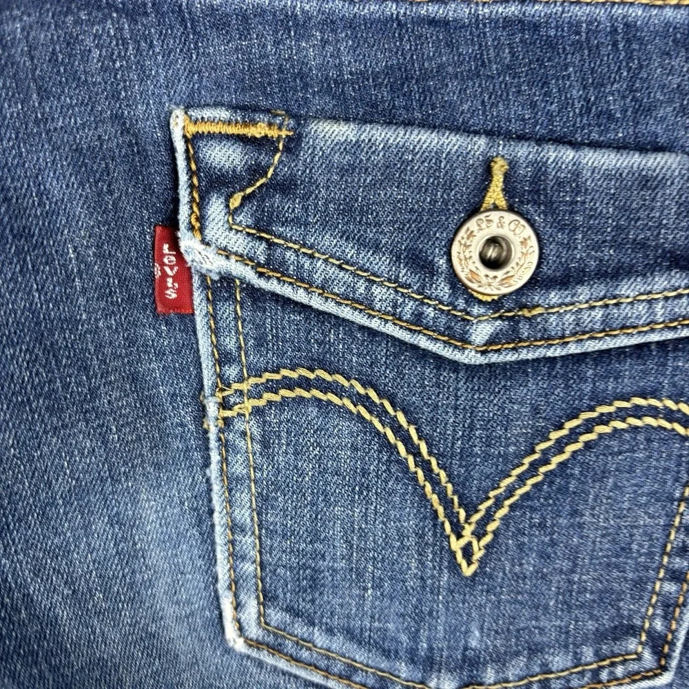 Levi's 526 Slender Bootcut Jeans Women's 6 Medium Y2K Medium‎ Wash Red Tab Denim